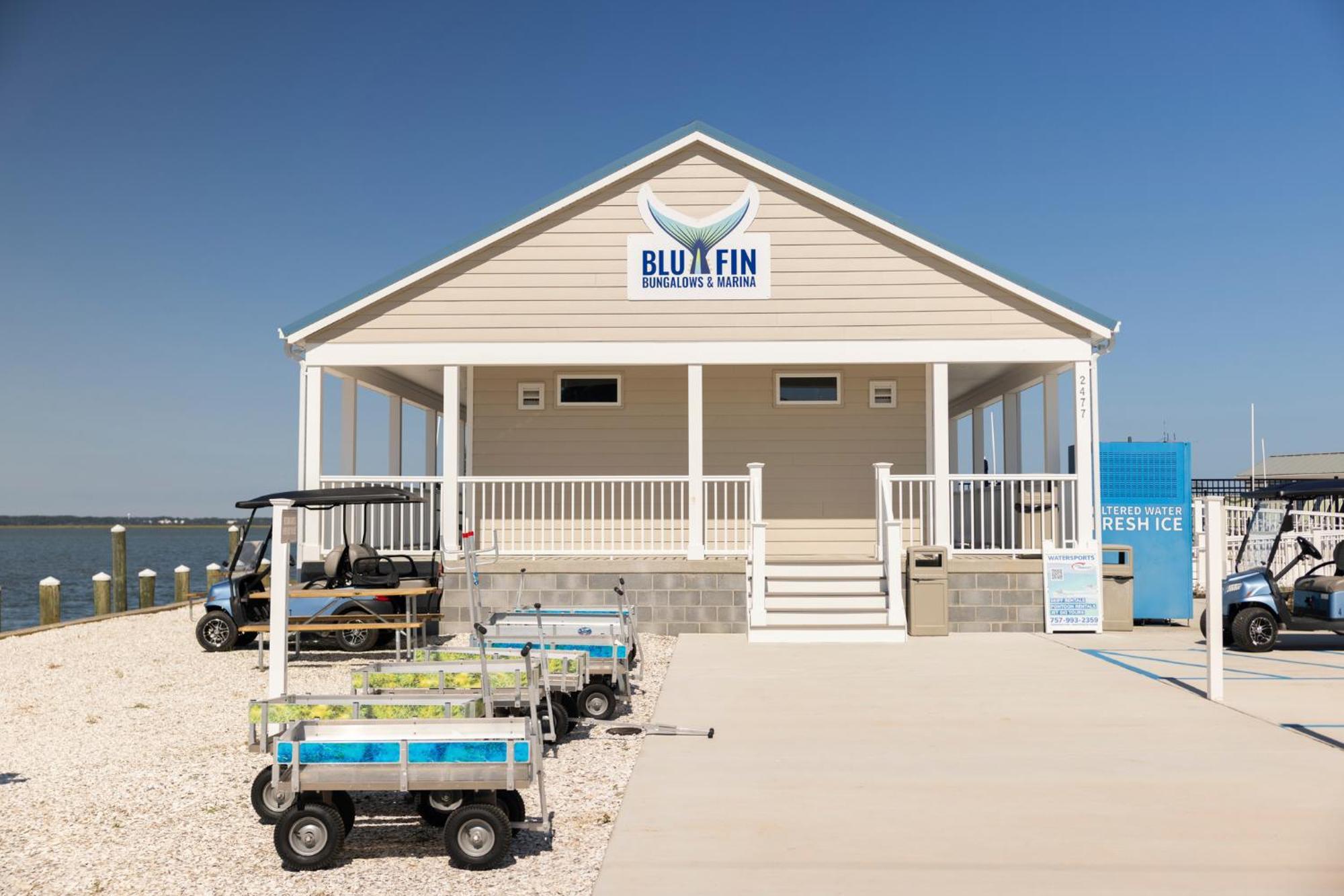 Blufin Bungalows & Marina Chincoteague Esterno foto