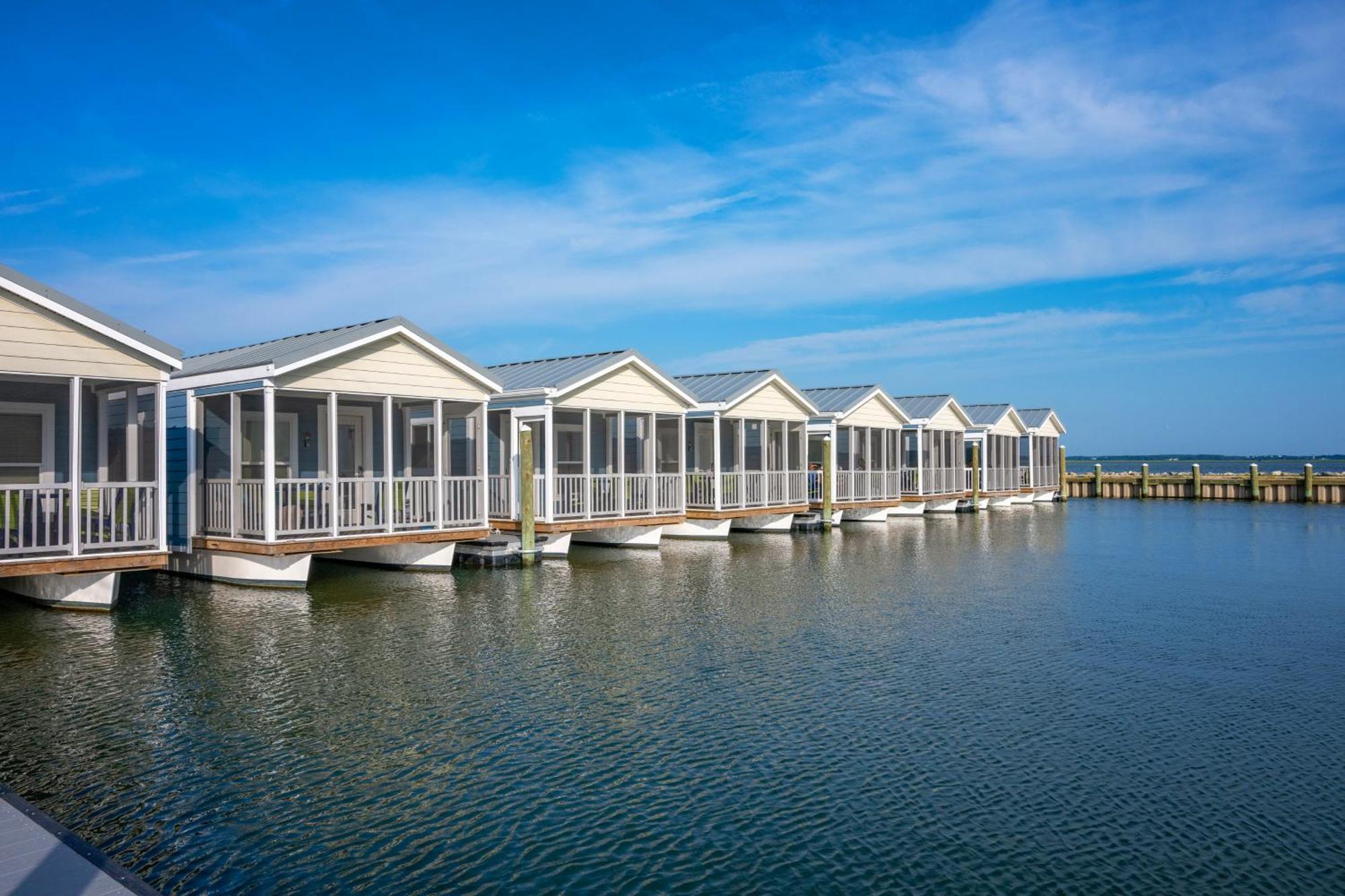 Blufin Bungalows & Marina Chincoteague Esterno foto